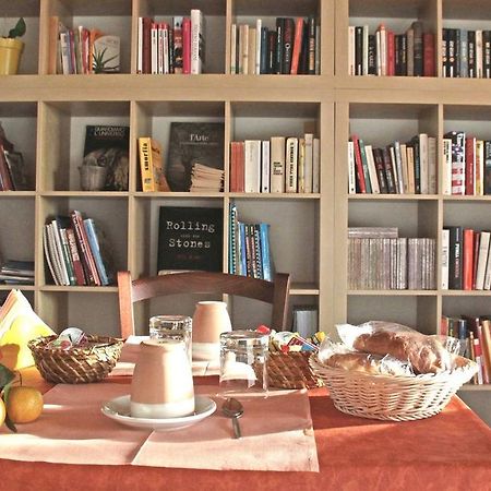 B&B S'Ena Suni Екстер'єр фото